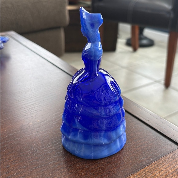 Cobalt blue Slag Melanie Southern Belle Lady, vintage antique Summit Art Glass - Picture 3 of 7